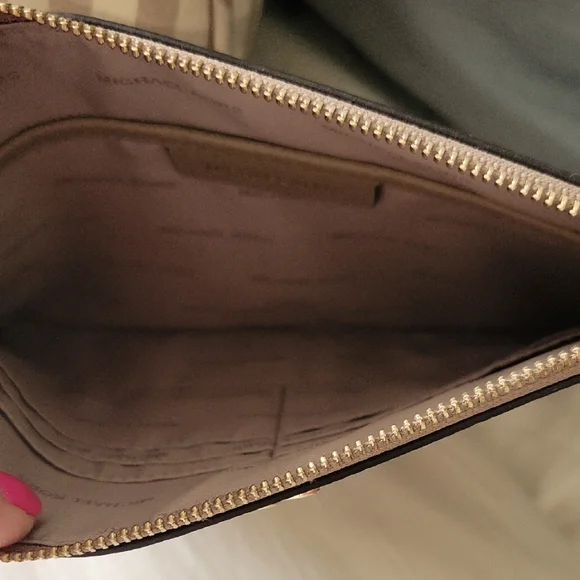 Michael Kors Tan Scalloped Edge Clutch - Picture 3 of 3